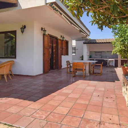 Awesome In With Kitchenette Holiday home *