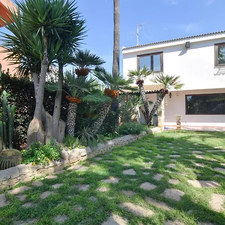 Holiday home Awesome In With Kitchenette Marina di Ragusa